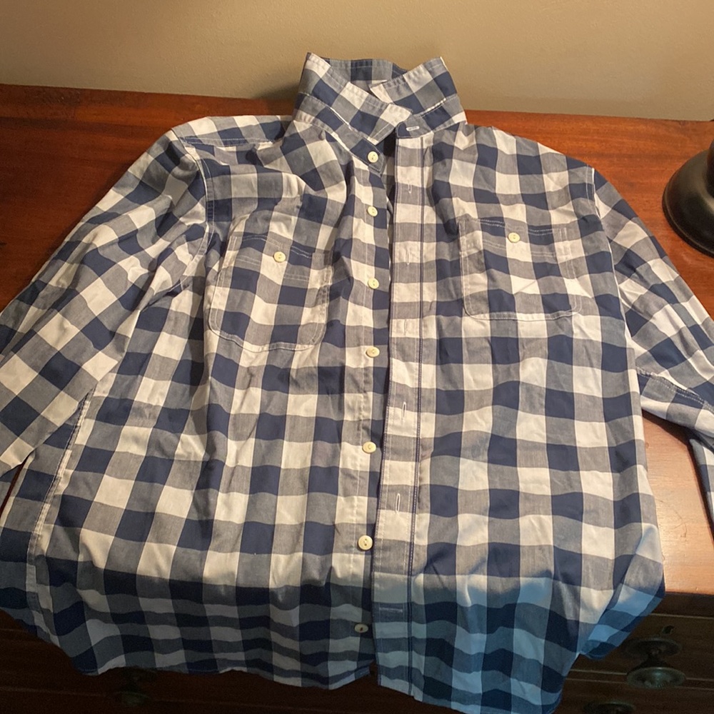 Men’s Lightweight dress shirt